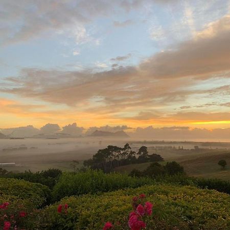 Views To Unwind - Self Contained Unit W/King Bed Hotel Ruakaka Exterior photo