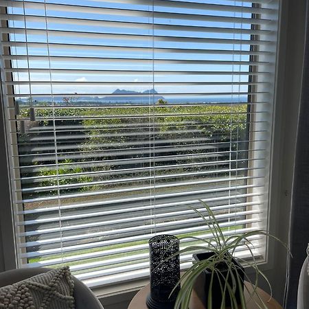 Views To Unwind - Self Contained Unit W/King Bed Hotel Ruakaka Exterior photo