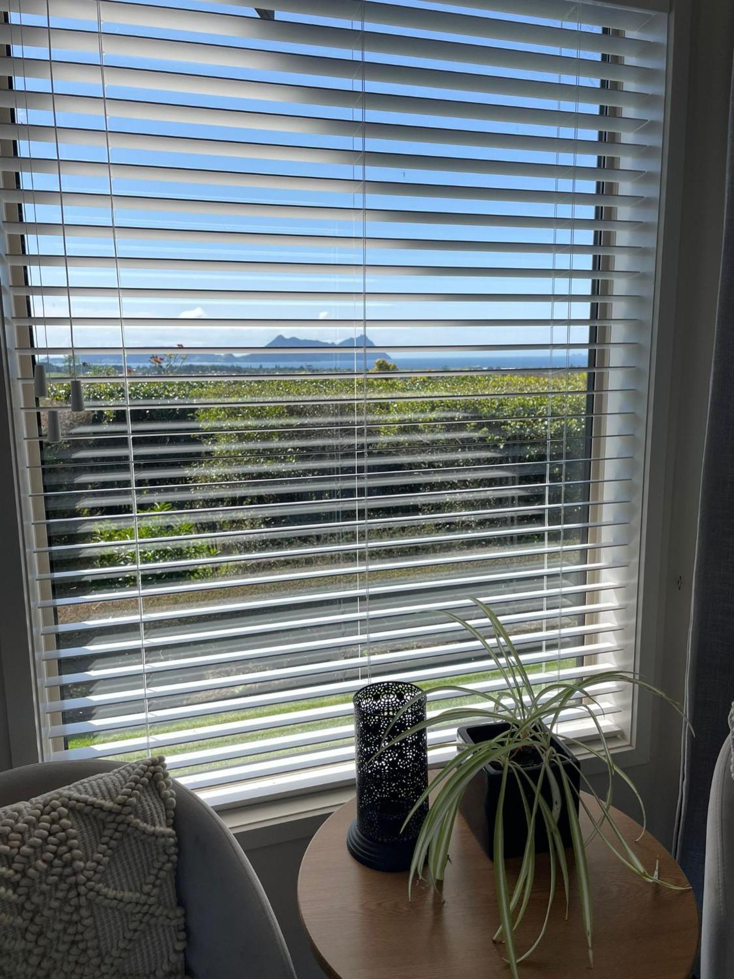 Views To Unwind - Self Contained Unit W/King Bed Hotel Ruakaka Exterior photo